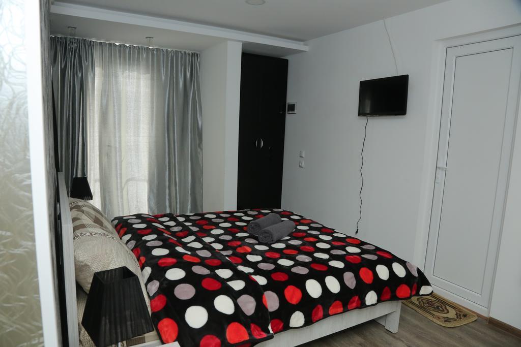 Hotel Elma Kutaisi Exterior foto